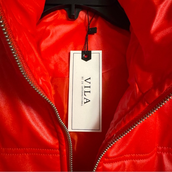 VILA Orange Red Faux Leather Puffer Jacket NWT Size M - Picture 4 of 4